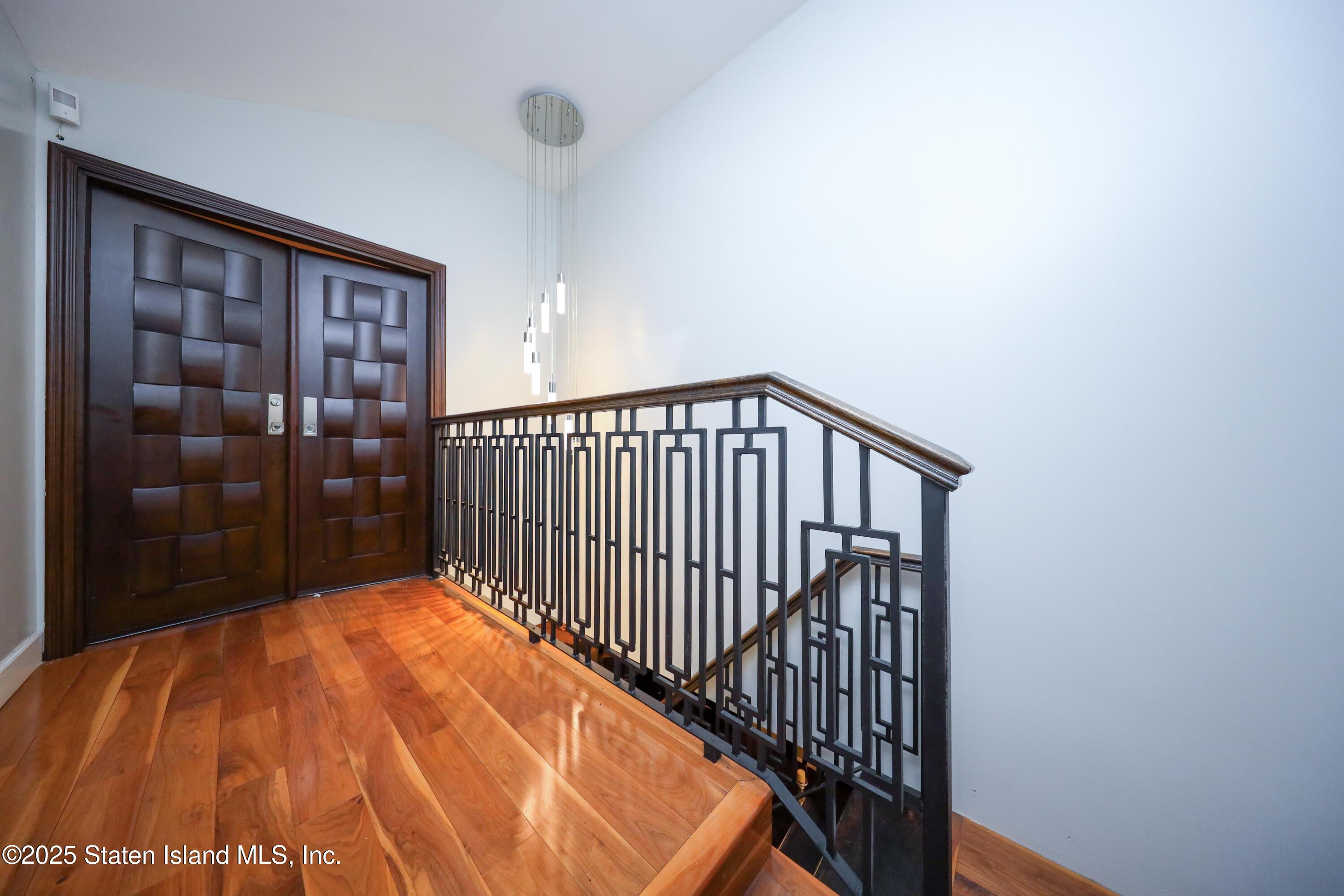 24 Martineau Street, Staten Island, New York image 19