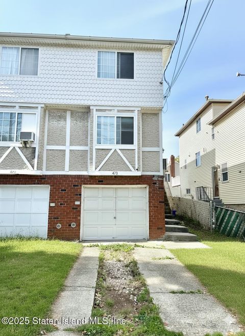 Photo of 473 Clifton Avenue, Staten Island, NY 10305 (MLS # 2505822)