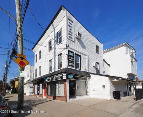 Photo of 91 Lincoln Avenue, Staten Island, NY 10306 (MLS # 2405991)