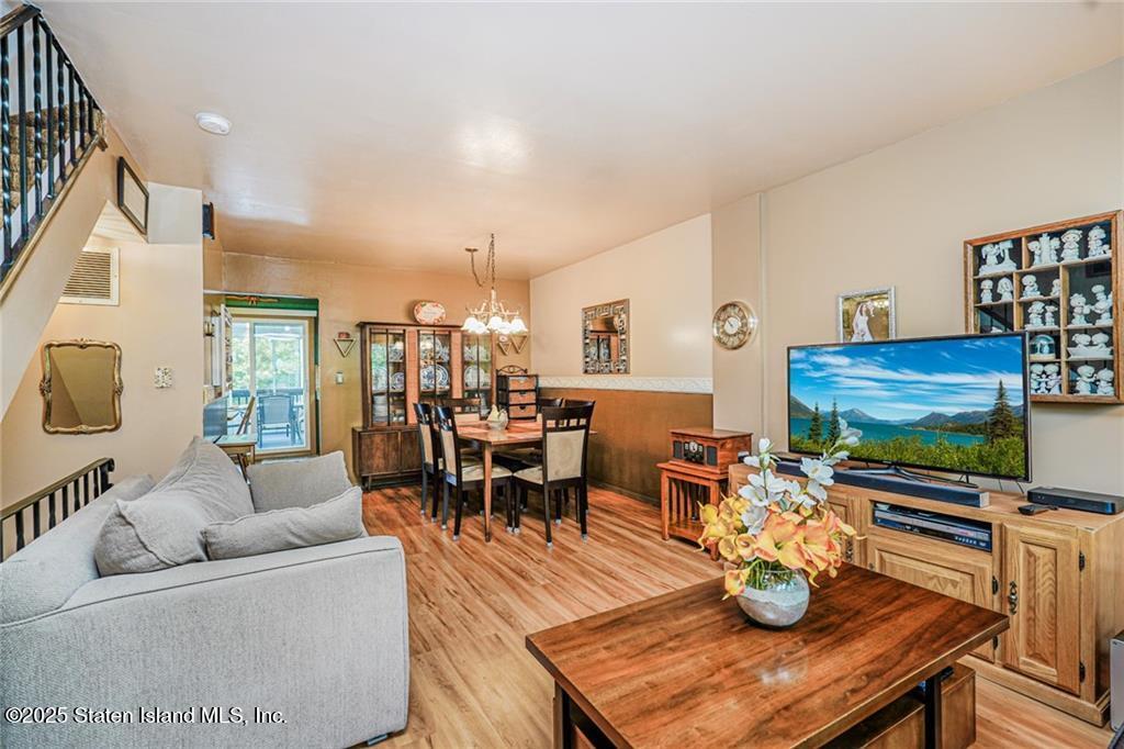 27 Frederick Street, Staten Island, New York image 5
