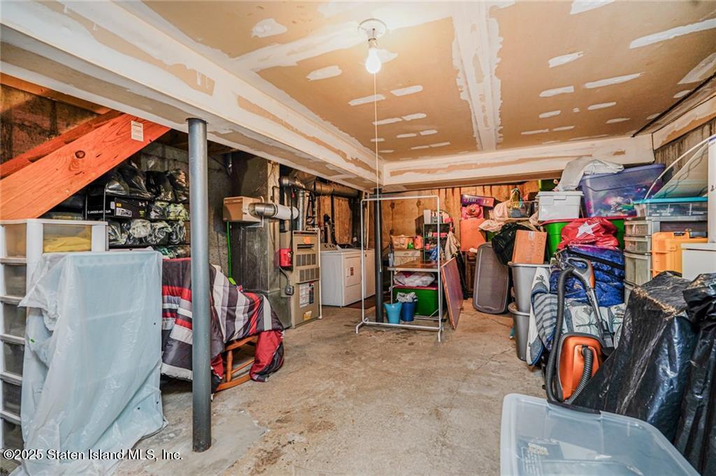 27 Frederick Street, Staten Island, New York image 24