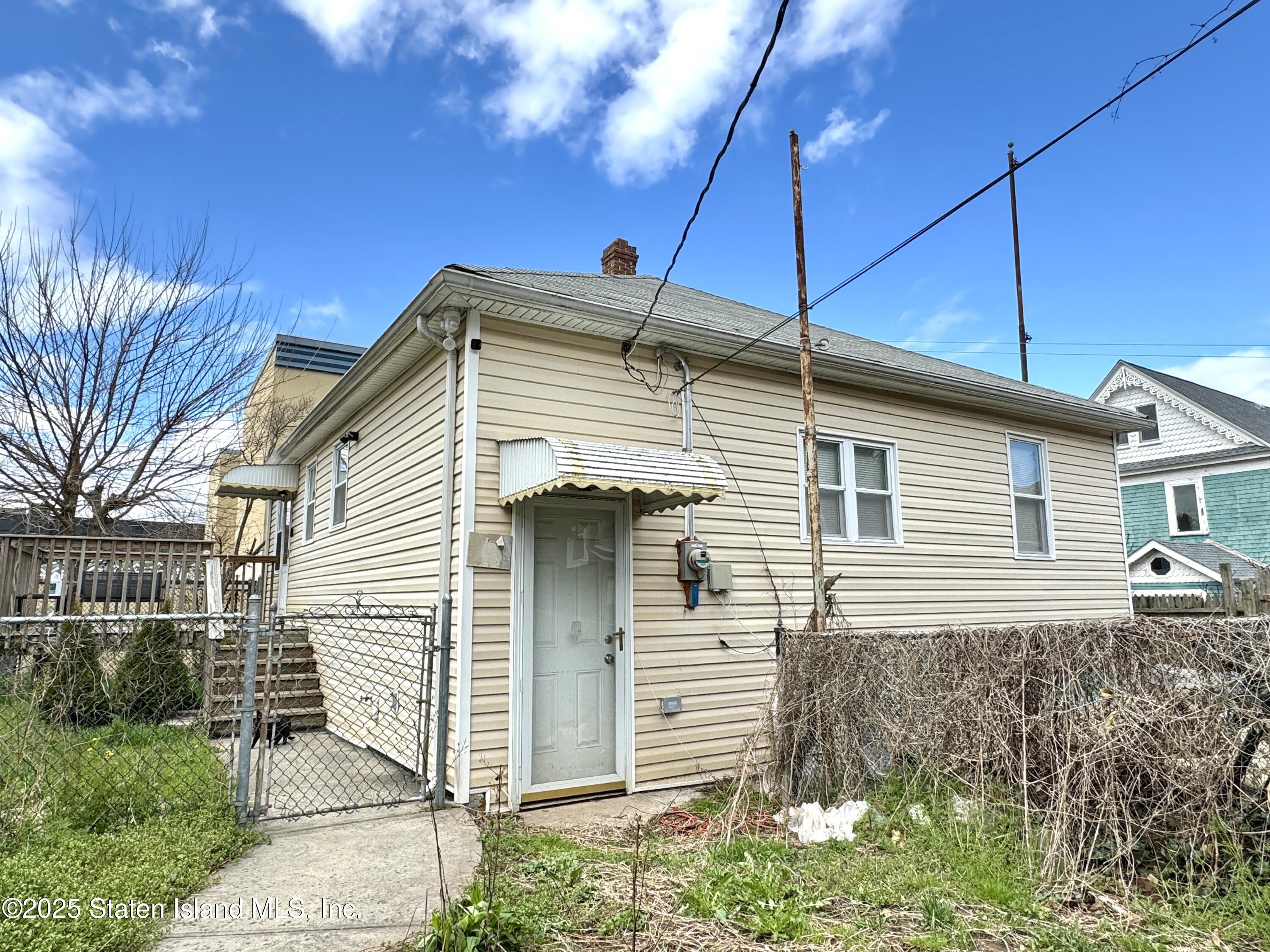 13 Hylan Boulevard #A, Staten Island, New York image 1