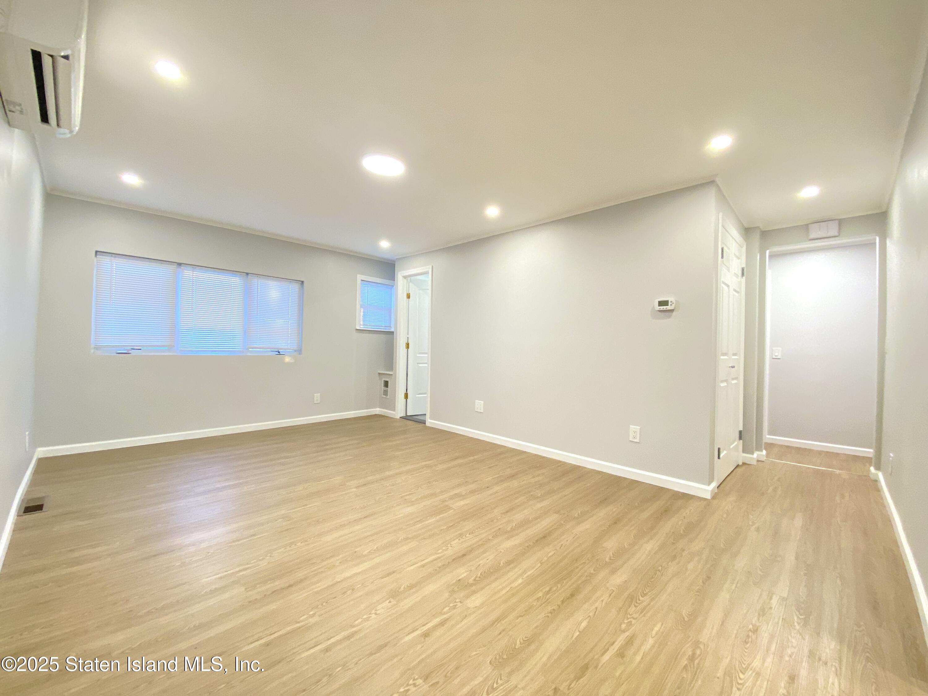 13 Hylan Boulevard #A, Staten Island, New York image 6