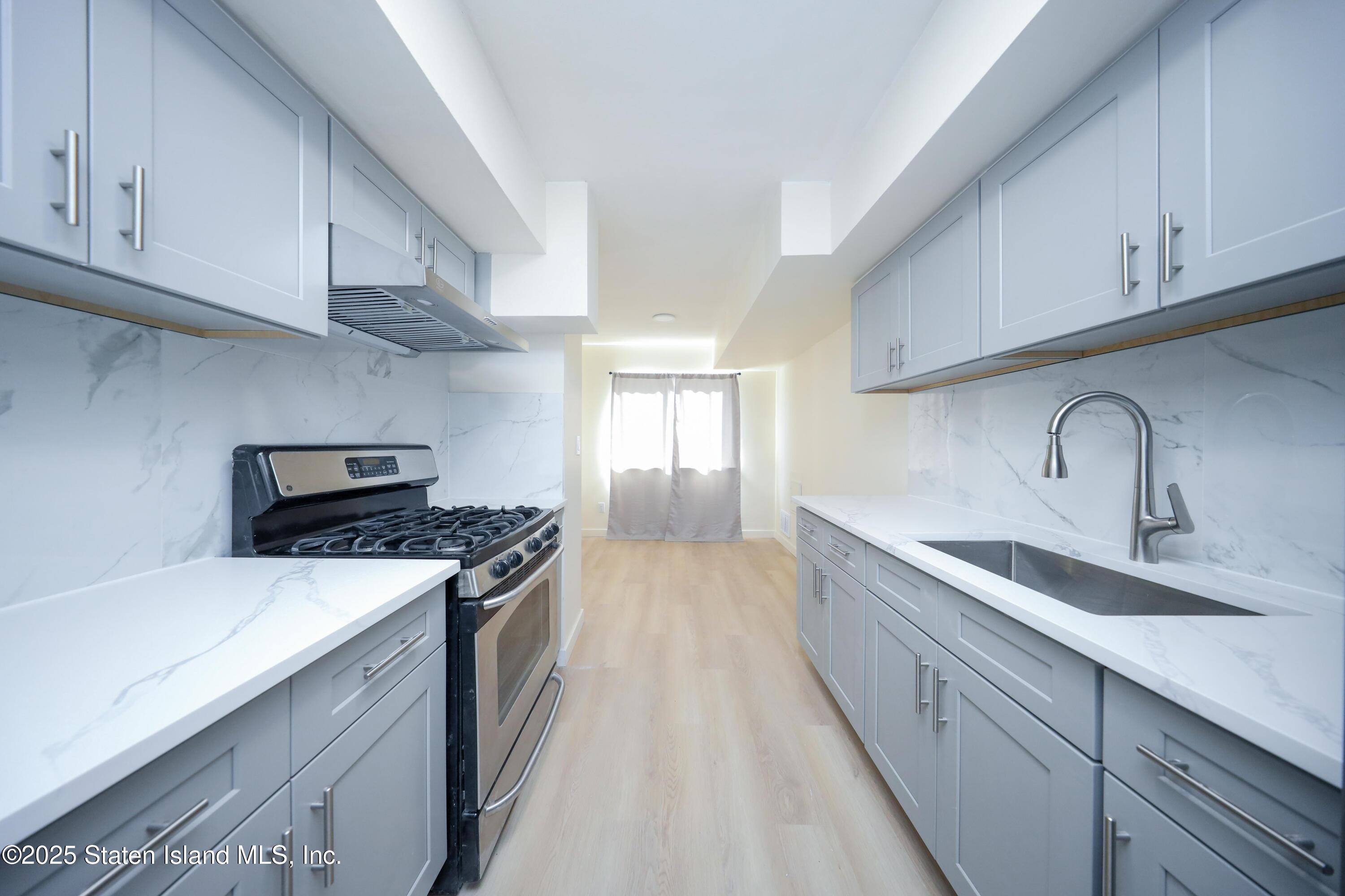 190 Pierce Street #A, Staten Island, New York image 7