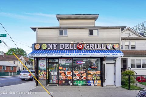 Photo of 341 Heberton Avenue, Staten Island, NY 10302 (MLS # 2402611)