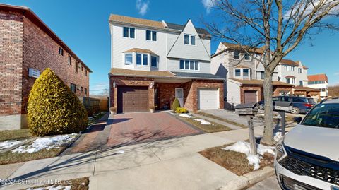 Photo of 170 Steinway Avenue, Staten Island, NY 10314 (MLS # 2500560)