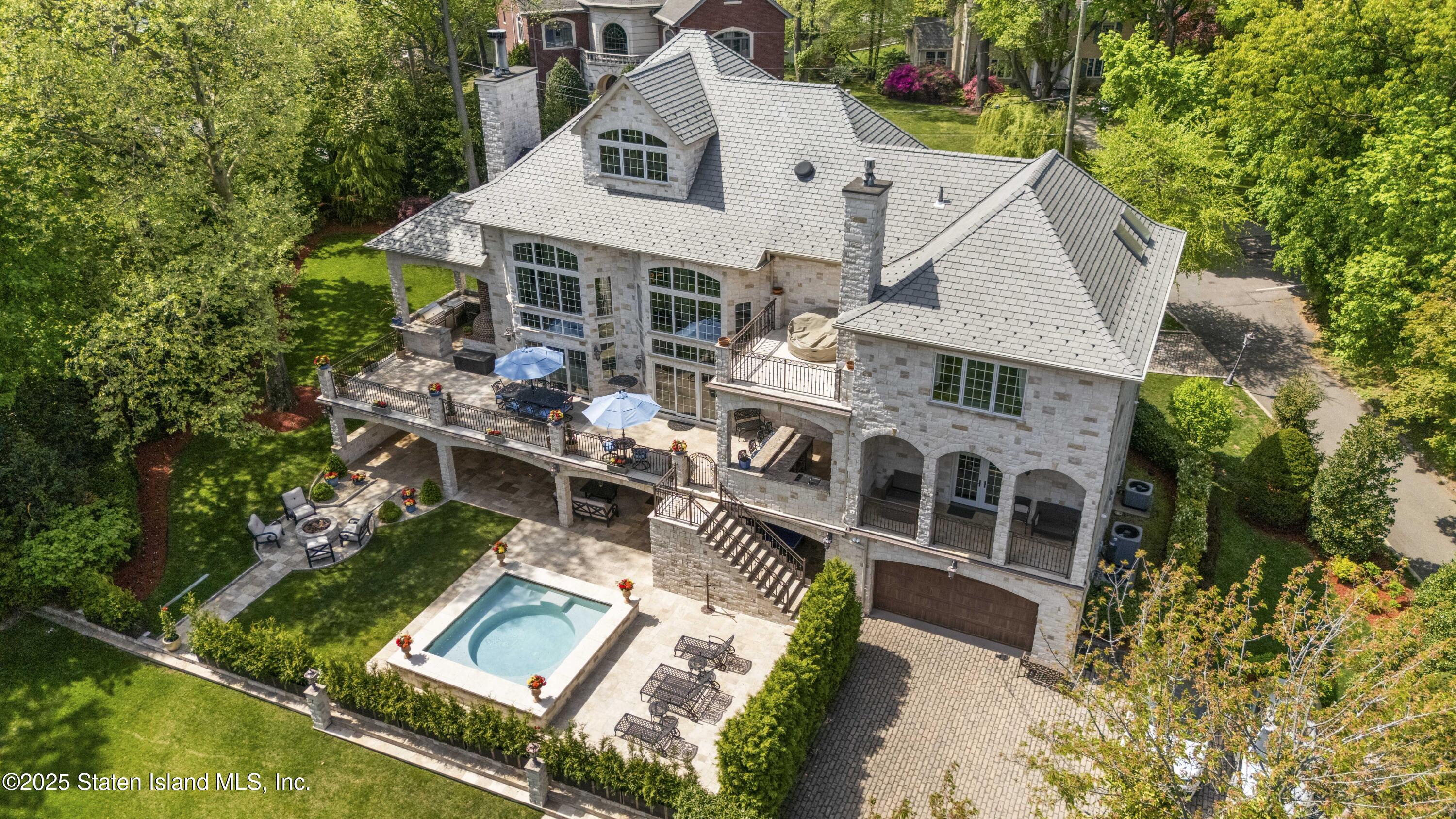 221 Douglas Road, Staten Island, New York image 10