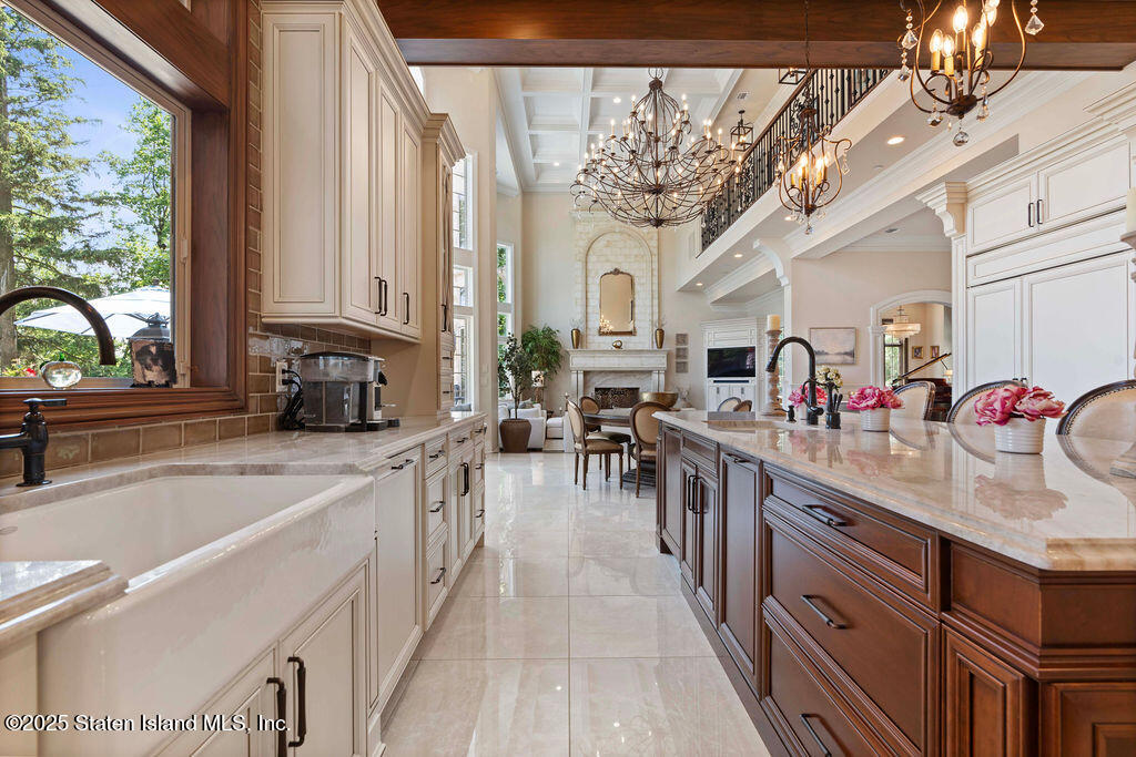 221 Douglas Road, Staten Island, New York image 23