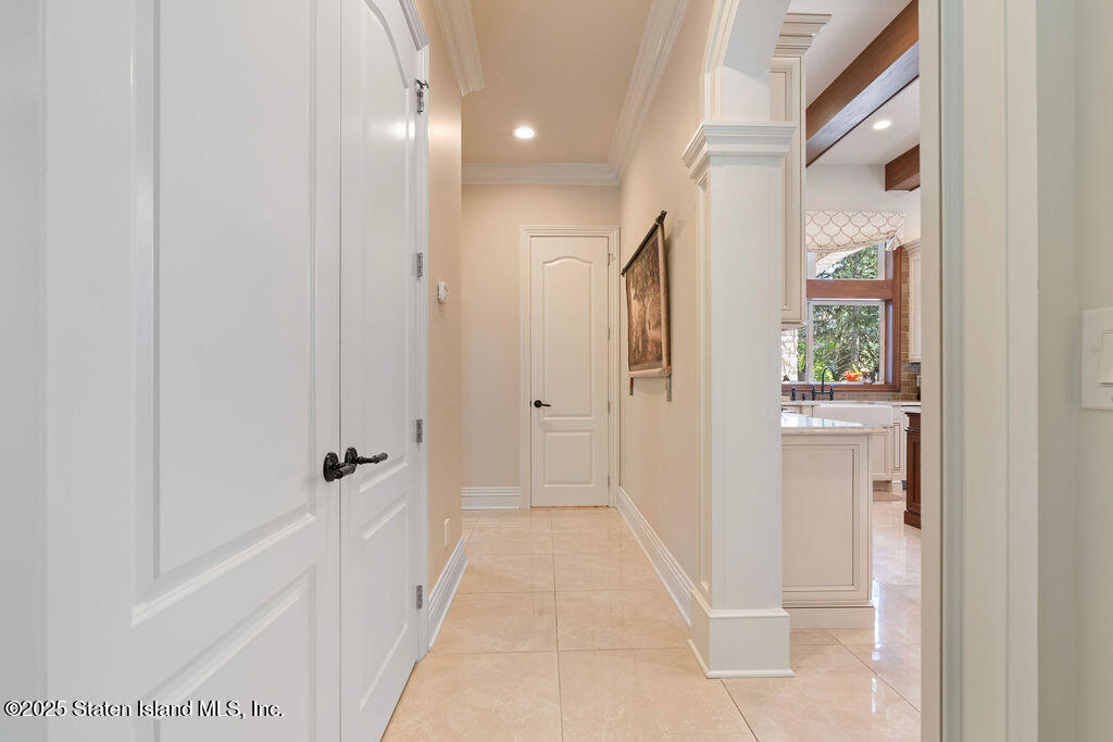 221 Douglas Road, Staten Island, New York image 29