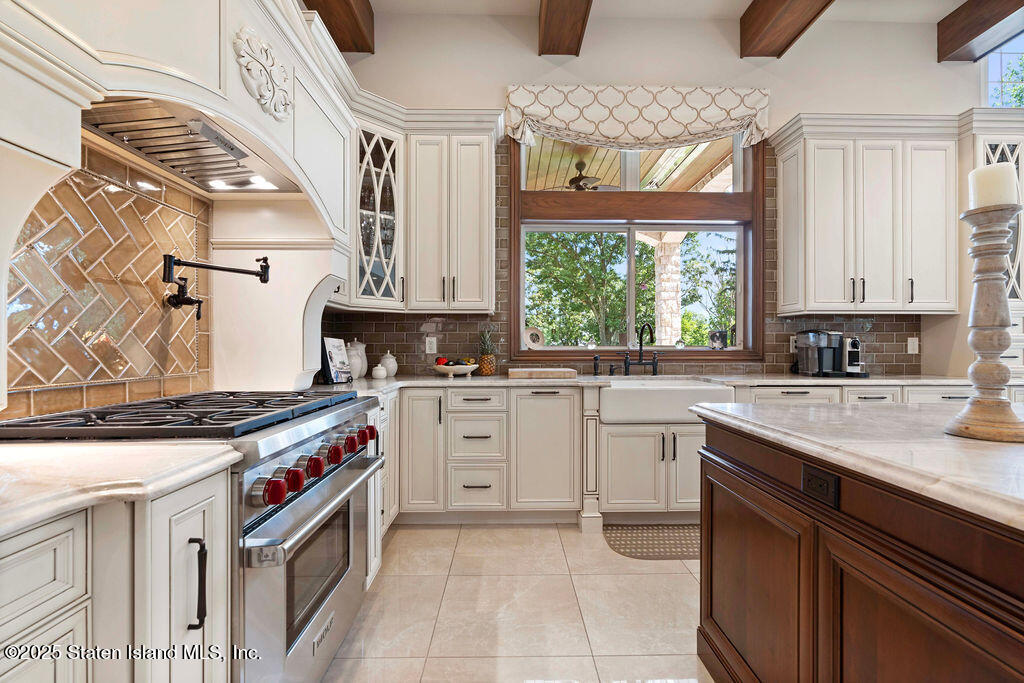 221 Douglas Road, Staten Island, New York image 22