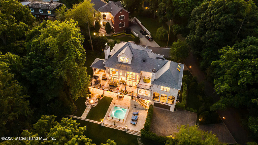 221 Douglas Road, Staten Island, New York image 12