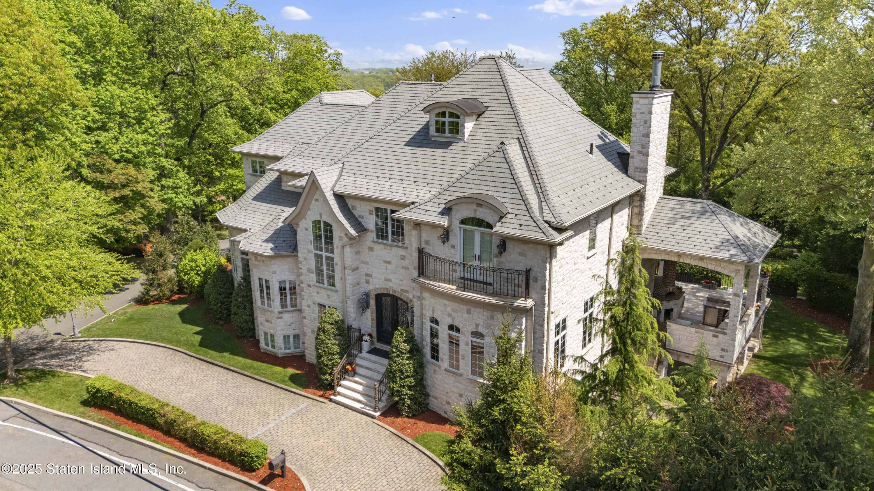 221 Douglas Road, Staten Island, New York image 5