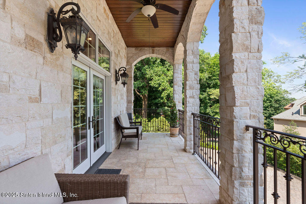 221 Douglas Road, Staten Island, New York image 34