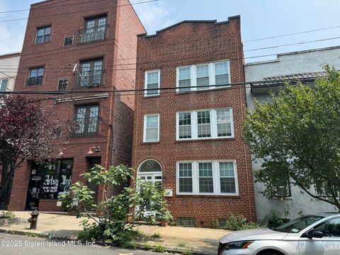 Photo of 87 Montgomery Avenue, Staten Island, NY 10301 (MLS # 2504614)