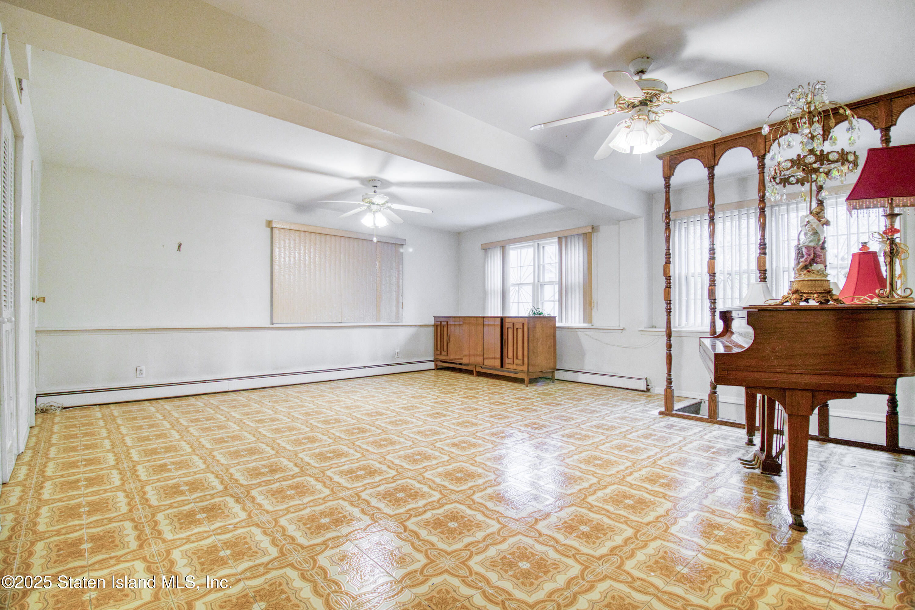 11 Shields Place, Staten Island, New York image 9