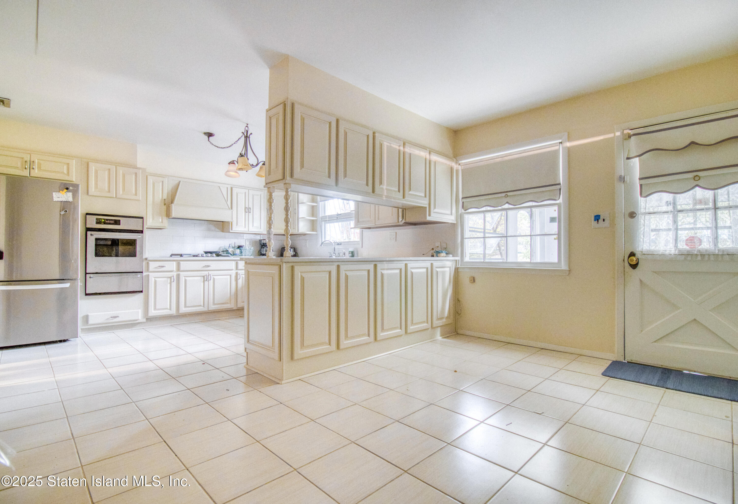 11 Shields Place, Staten Island, New York image 13