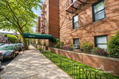 Photo of 61 Oliver Street #5k, Brooklyn, NY 11209 (MLS # 2600524)