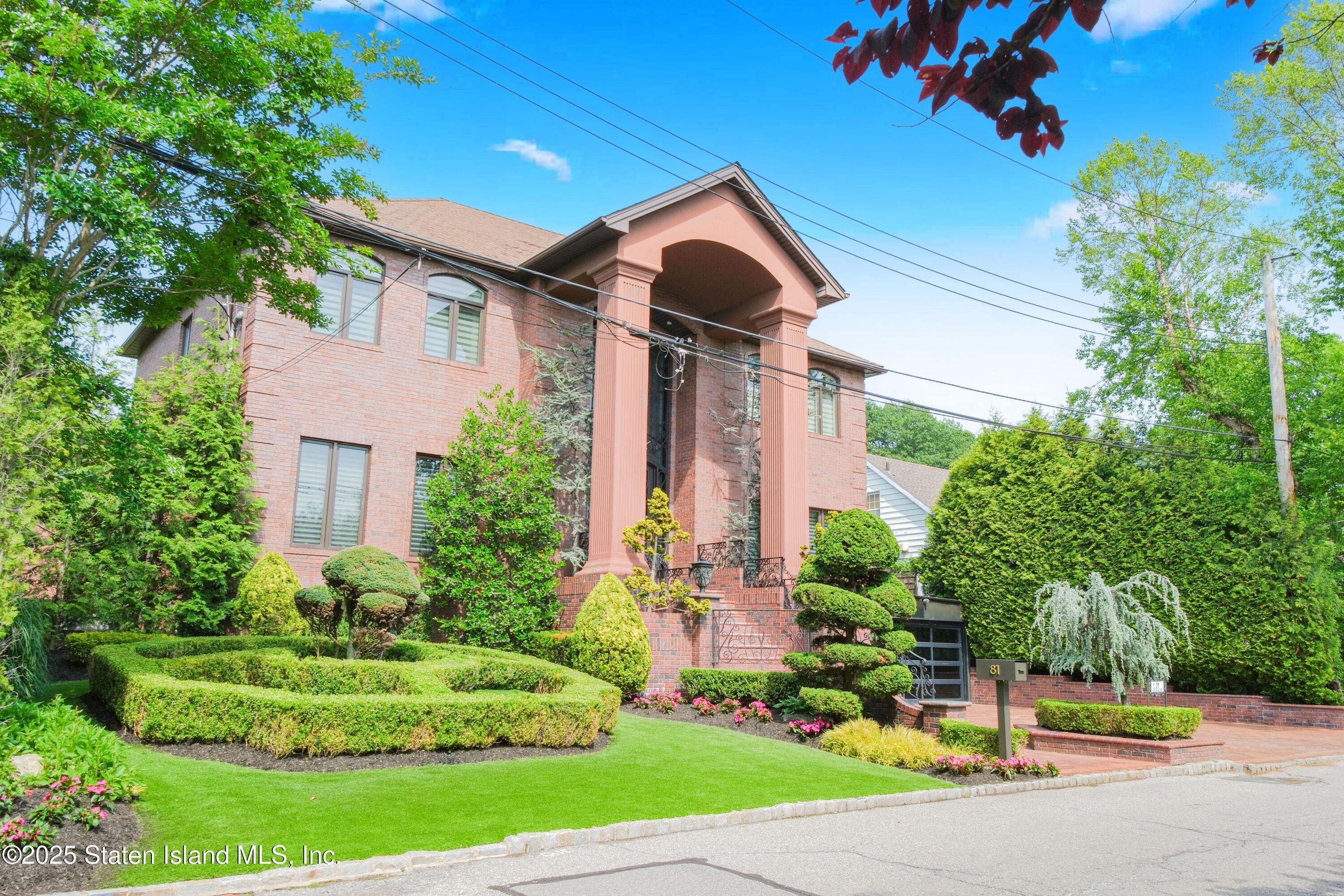 81 Copperleaf Terrace, Staten Island, New York image 3