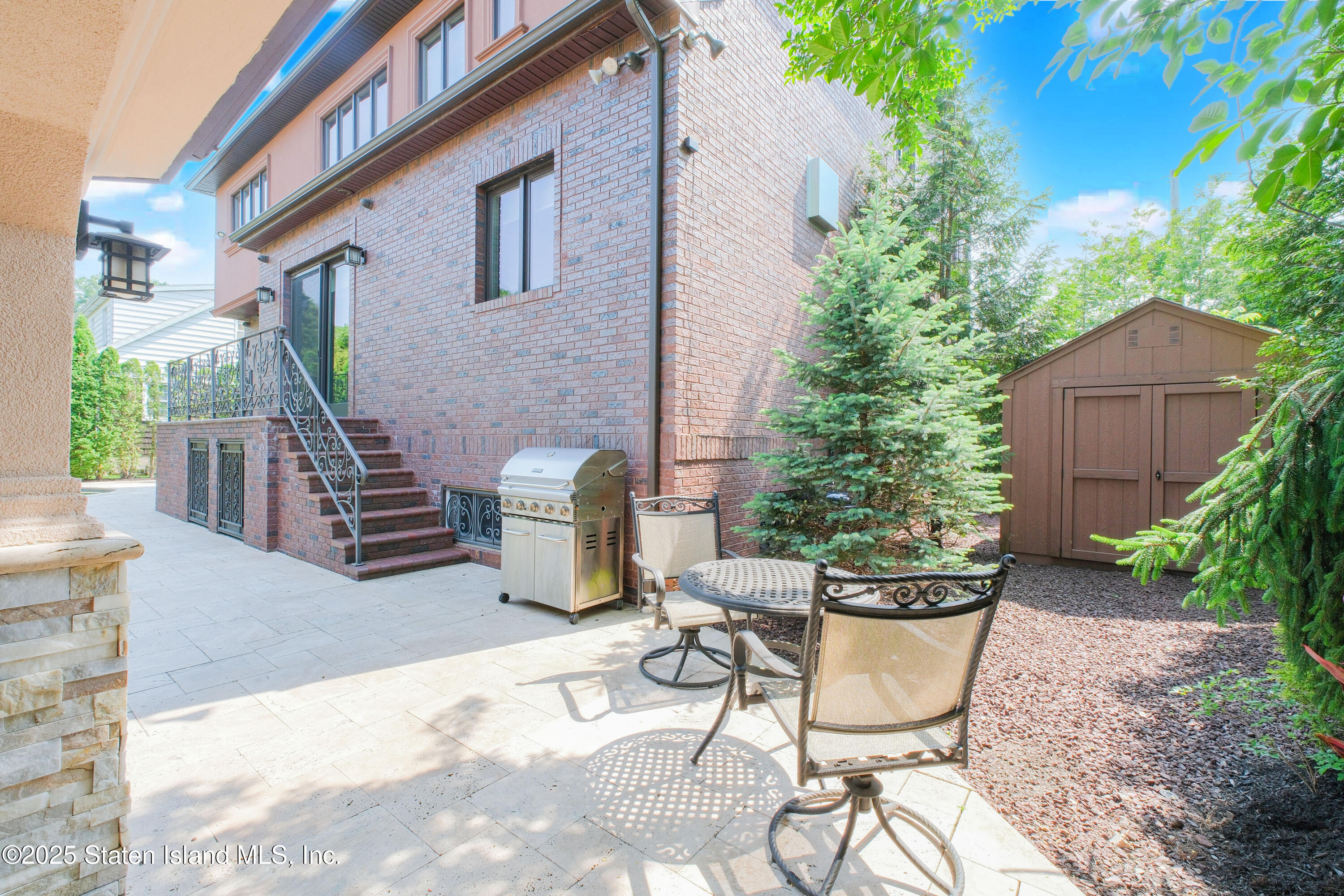 81 Copperleaf Terrace, Staten Island, New York image 46