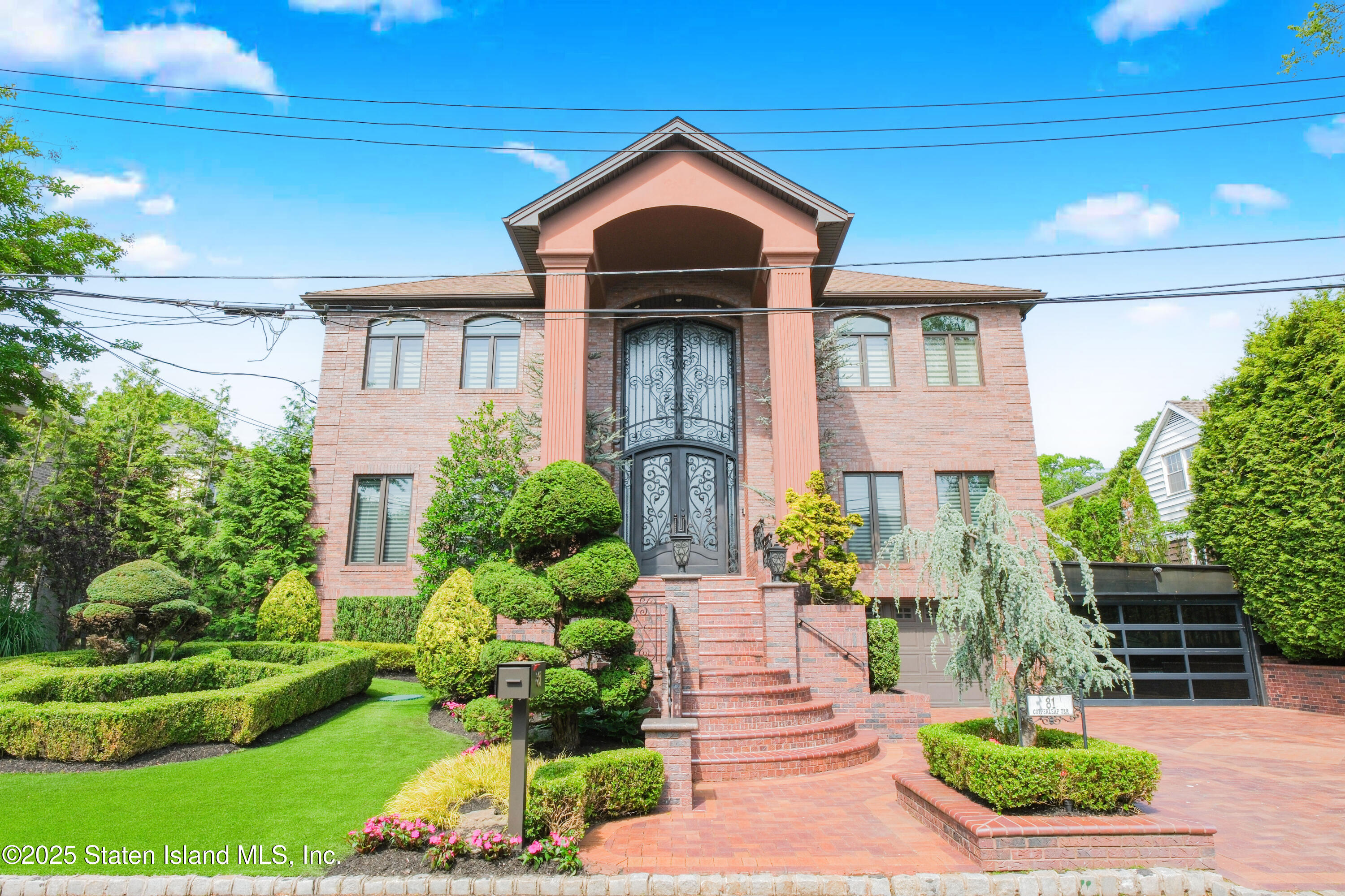 81 Copperleaf Terrace, Staten Island, New York image 1