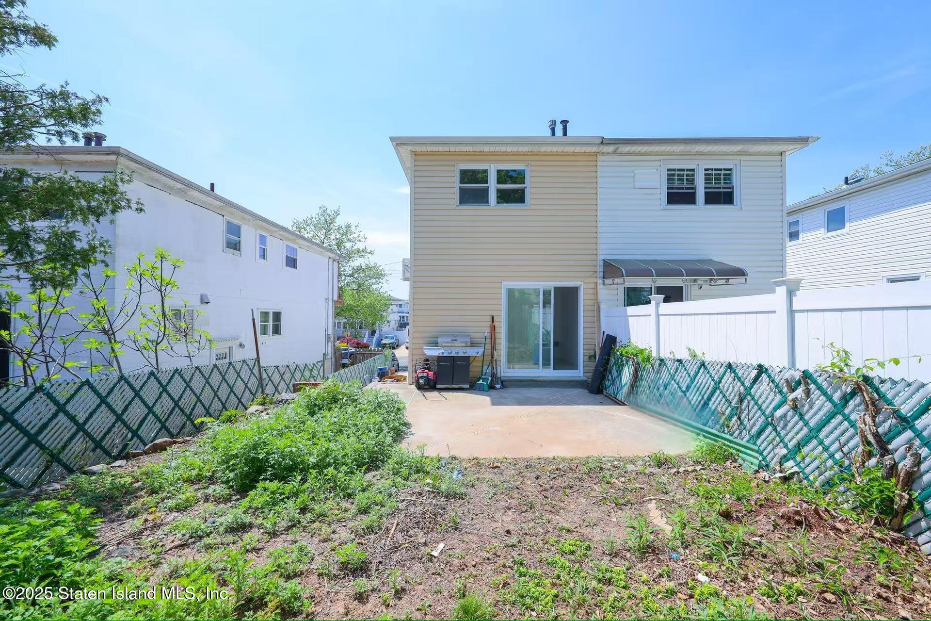 63 Redgrave Avenue, Staten Island, New York image 16