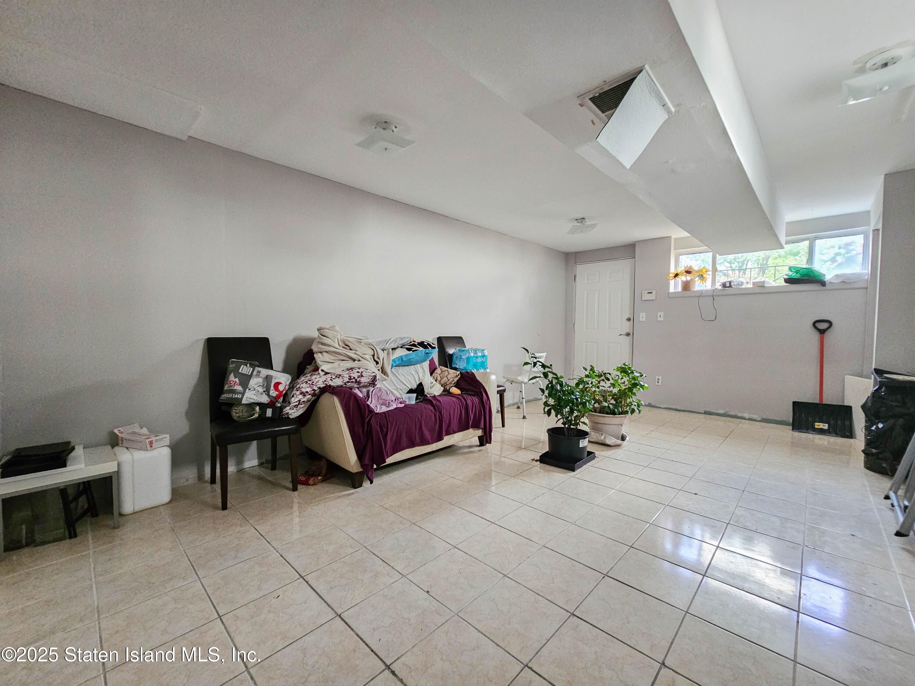 72 Confedration Place, Staten Island, New York image 11