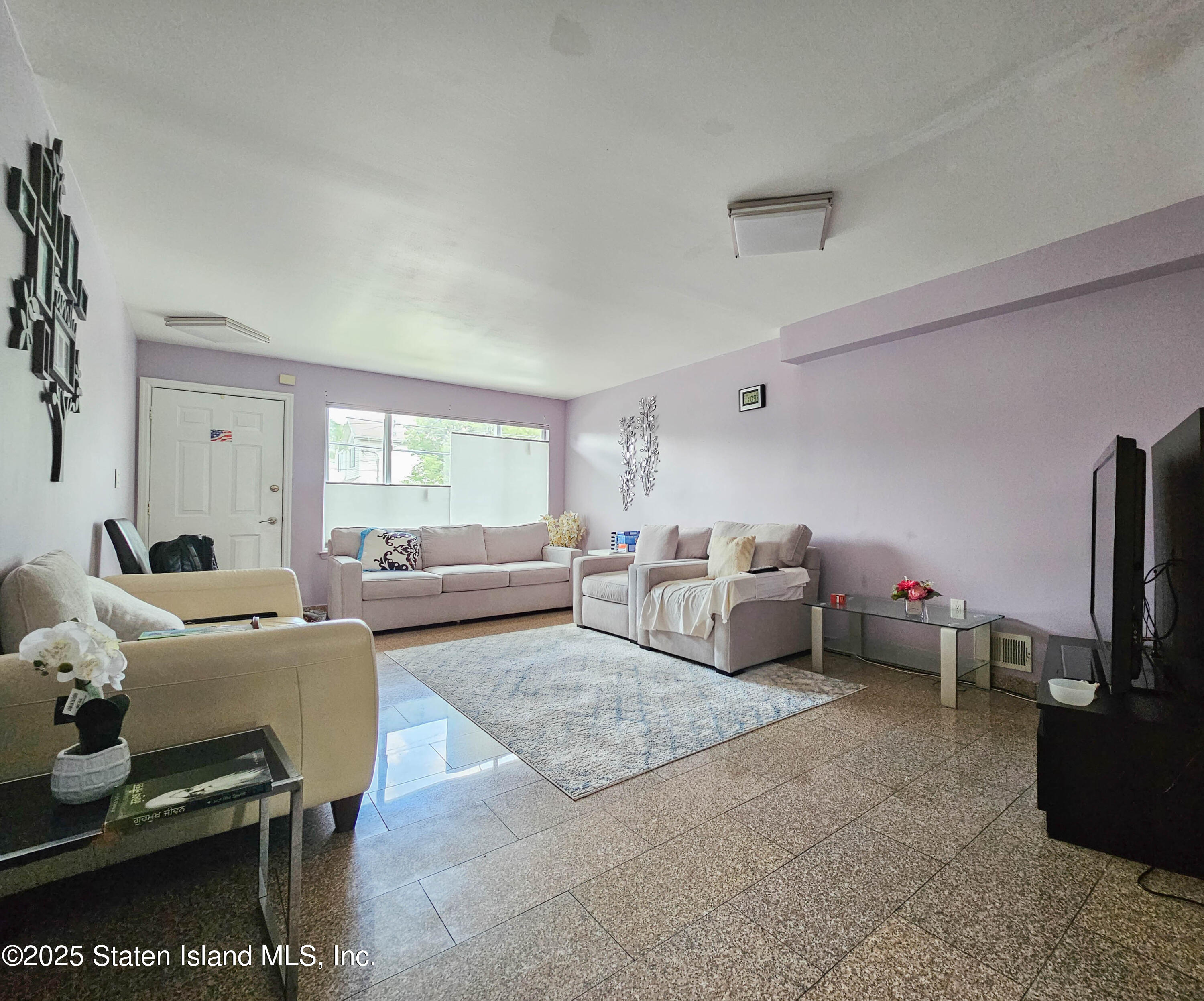 72 Confedration Place, Staten Island, New York image 5