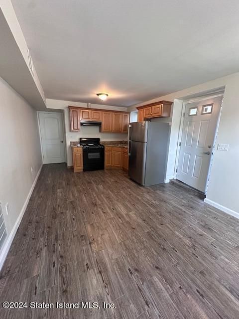 Photo of 92 Holcomb Avenue, Staten Island, NY 10312 (MLS # 2404824)