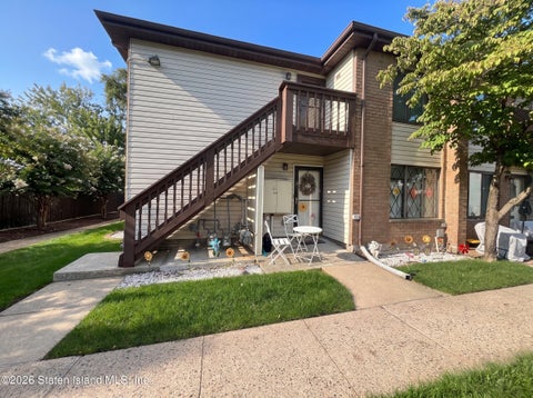 Condo For Sale - 607 Laconia Avenue #E<br/> Staten Island, NY 10306