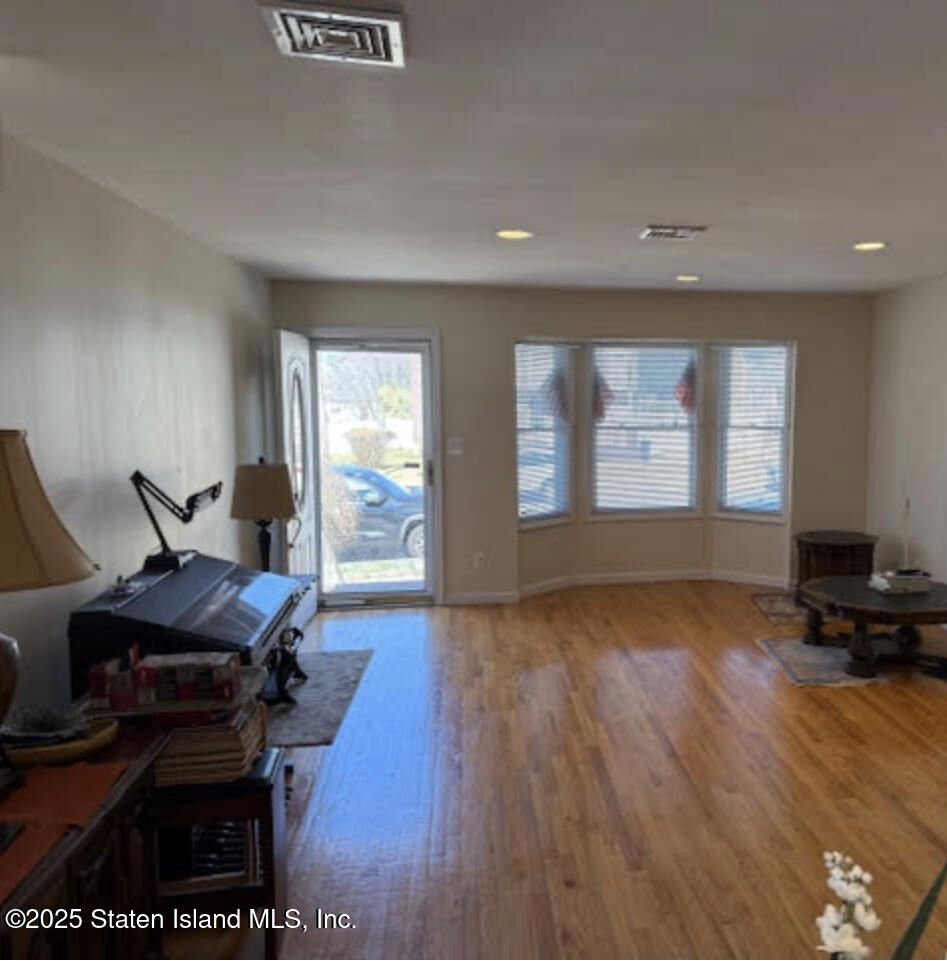 124 Fairfield Street, Staten Island, New York image 9