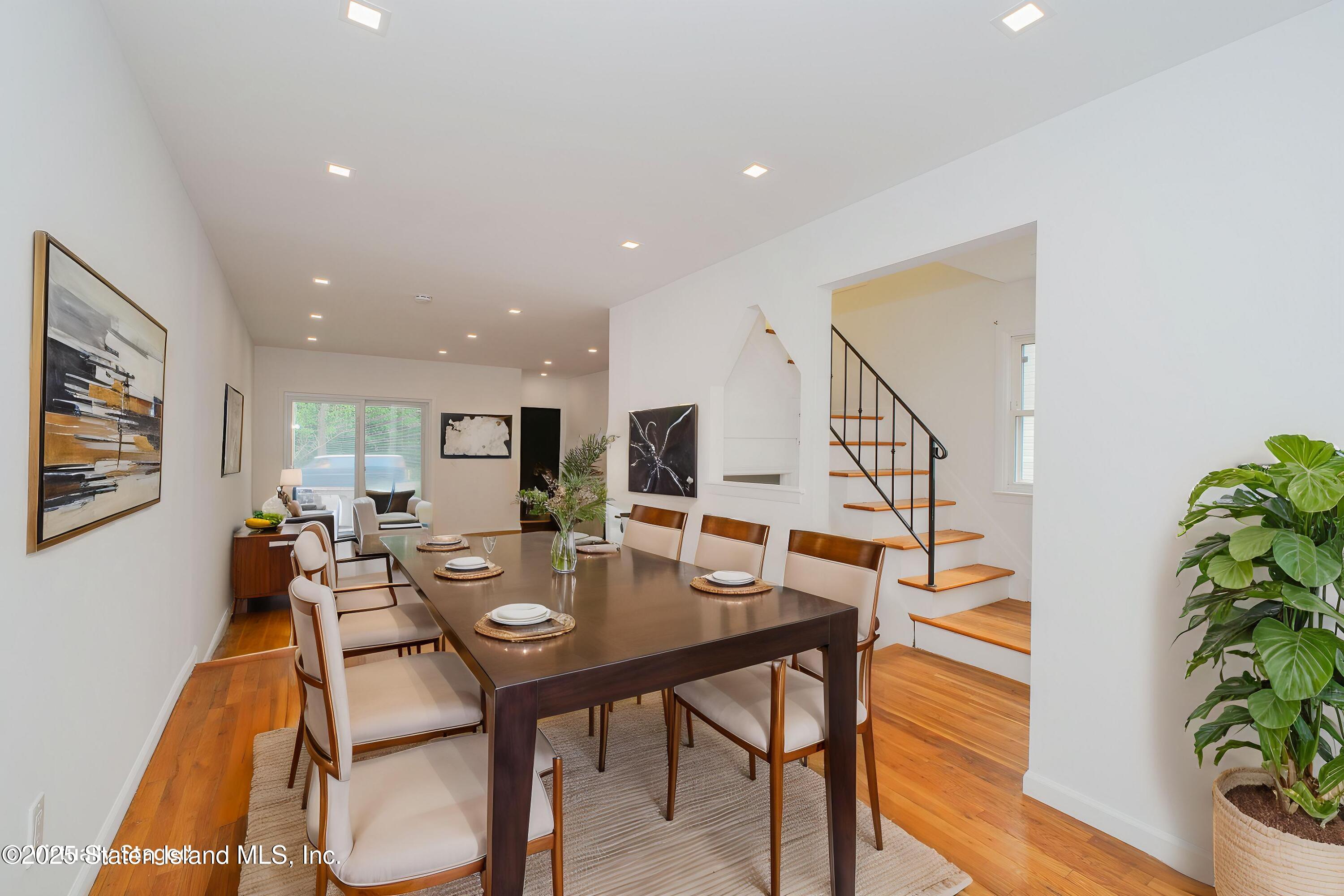 3553 Hylan Boulevard, Staten Island, New York image 9