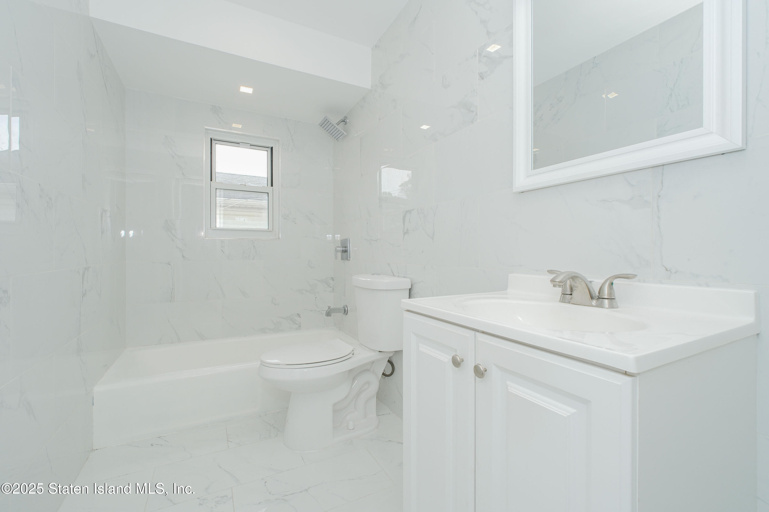 3553 Hylan Boulevard, Staten Island, New York image 18