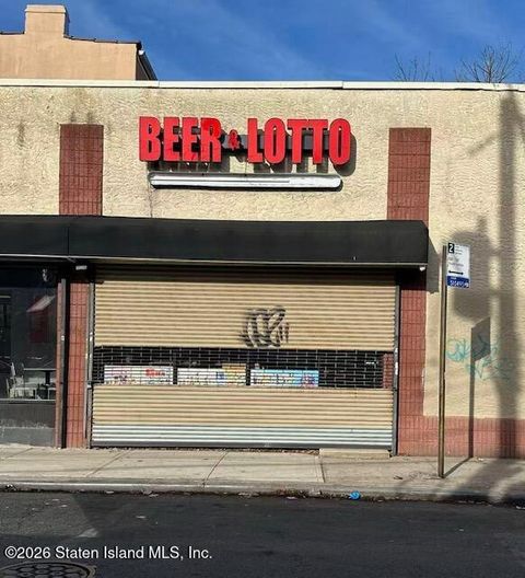 Photo of 597 Bay Street #2, Staten Island, NY 10304 (MLS # 2600337)