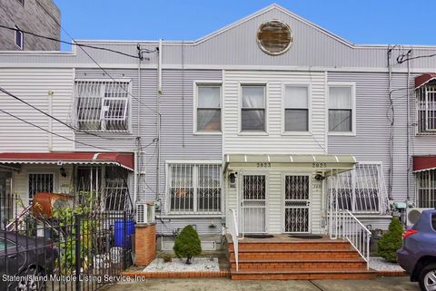 Photo of 2823 W 17th Street #A, Brooklyn, NY 11224 (MLS # 1159040)