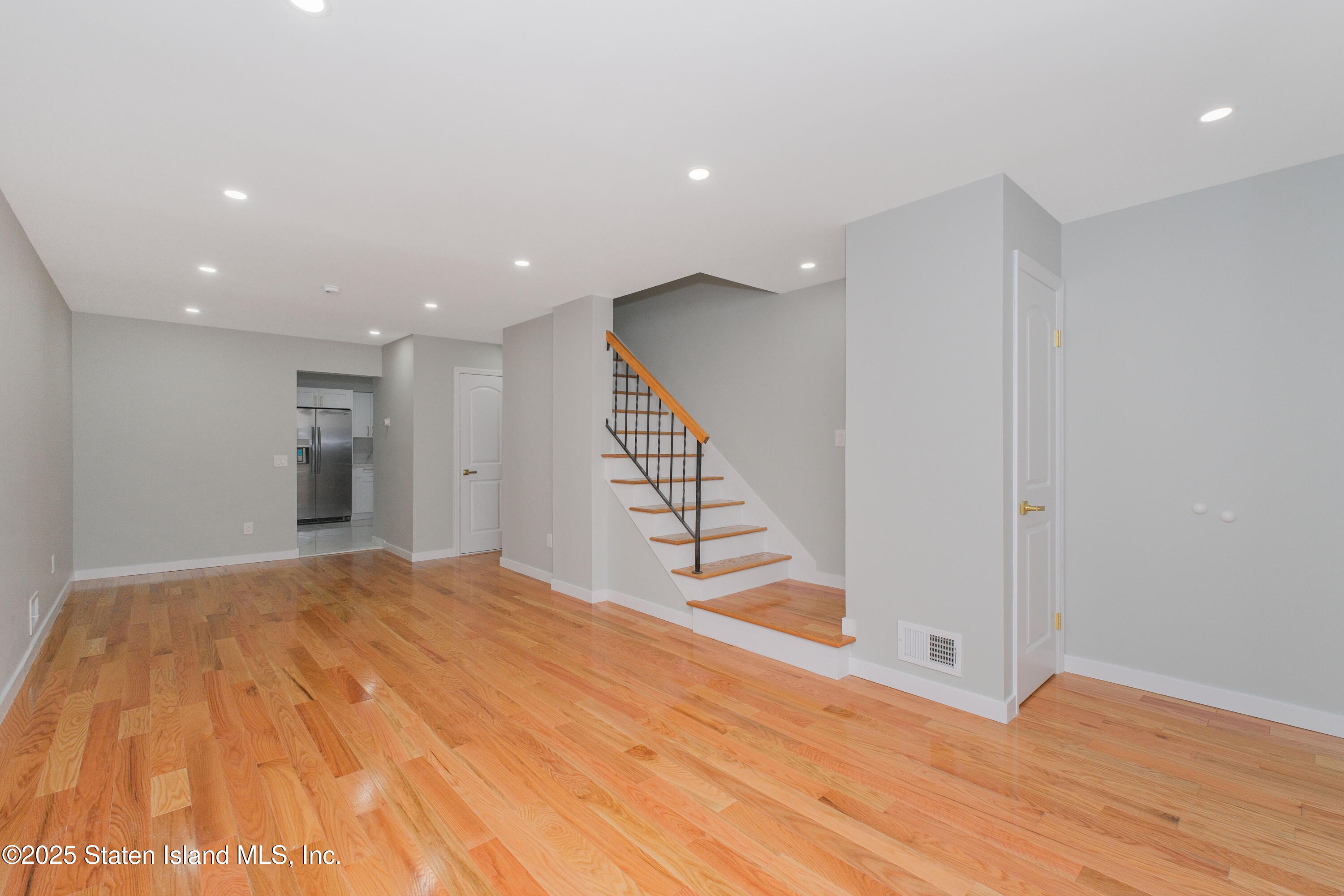177 Freedom Avenue Ave, Staten Island, New York image 23