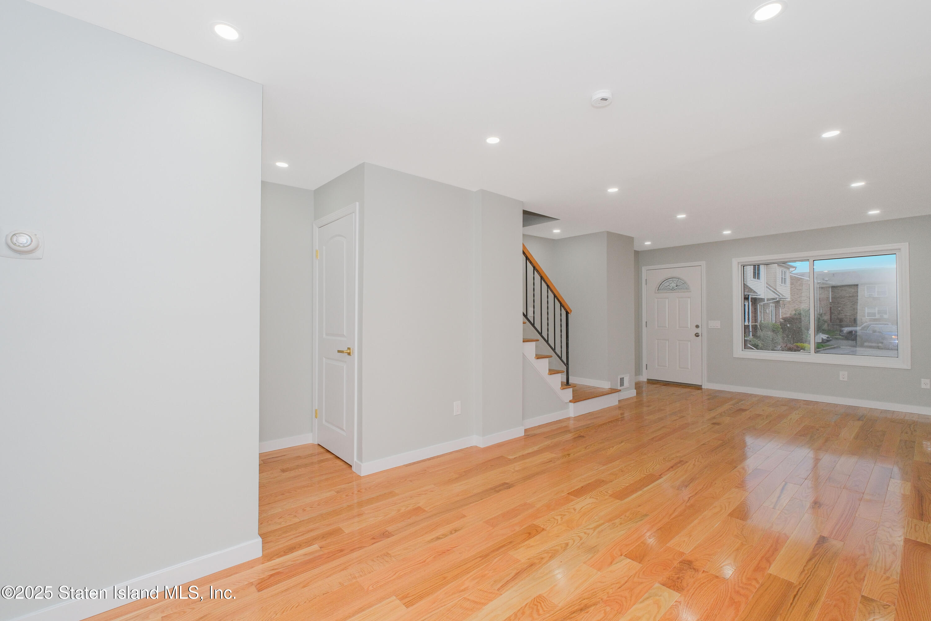 177 Freedom Avenue Ave, Staten Island, New York image 25