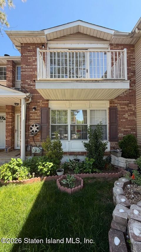 Photo of 57 Saturn Lane, Staten Island, NY 10314 (MLS # 2602756)