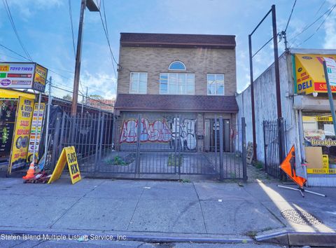 Photo of 1276 Castleton Avenue, Staten Island, NY 10310 (MLS # 1165158)