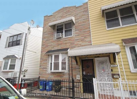 Photo of 2067 W 8th Street, Brooklyn, NY 11223 (MLS # 1161394)