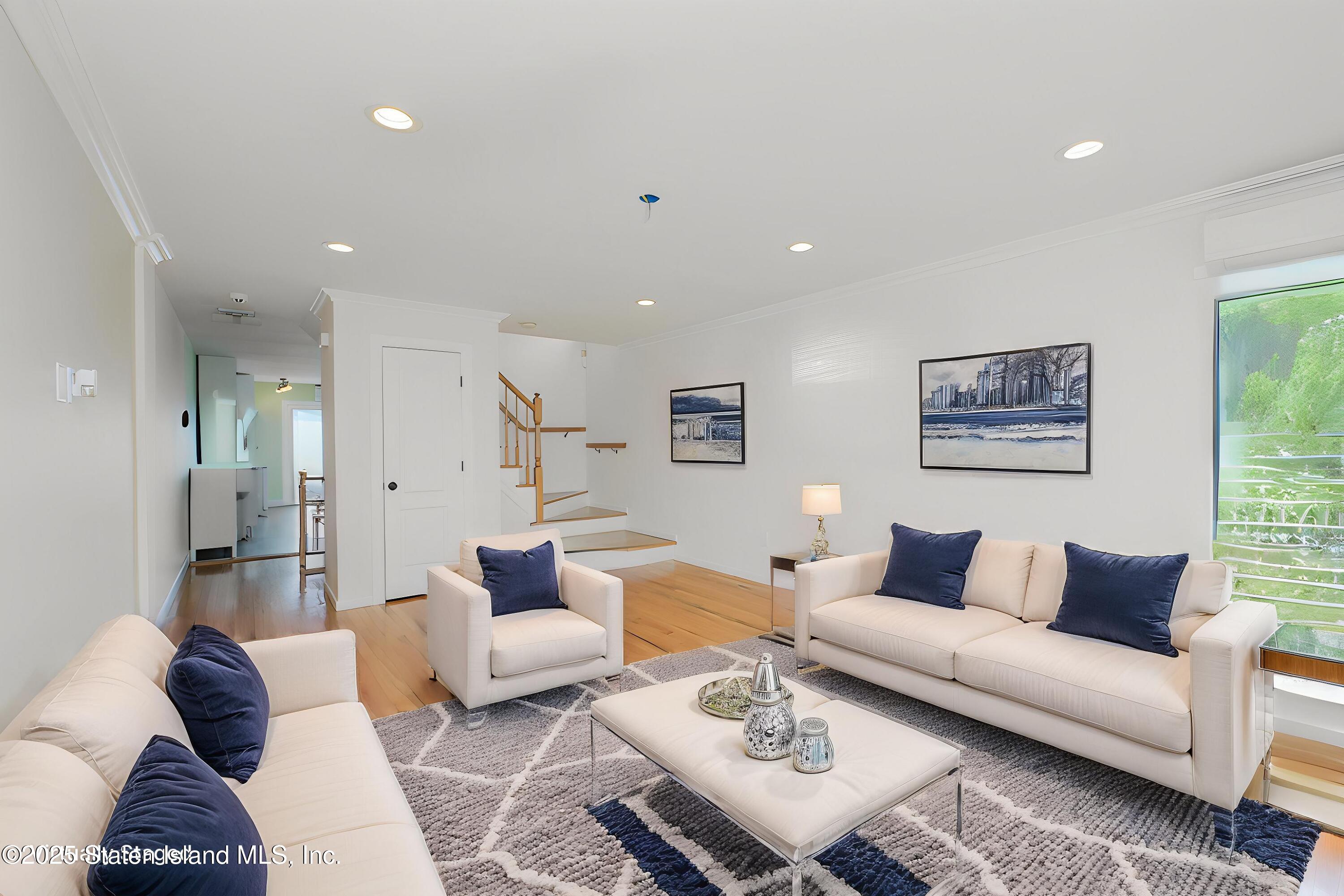 59 Beresford Avenue, Staten Island, New York image 6
