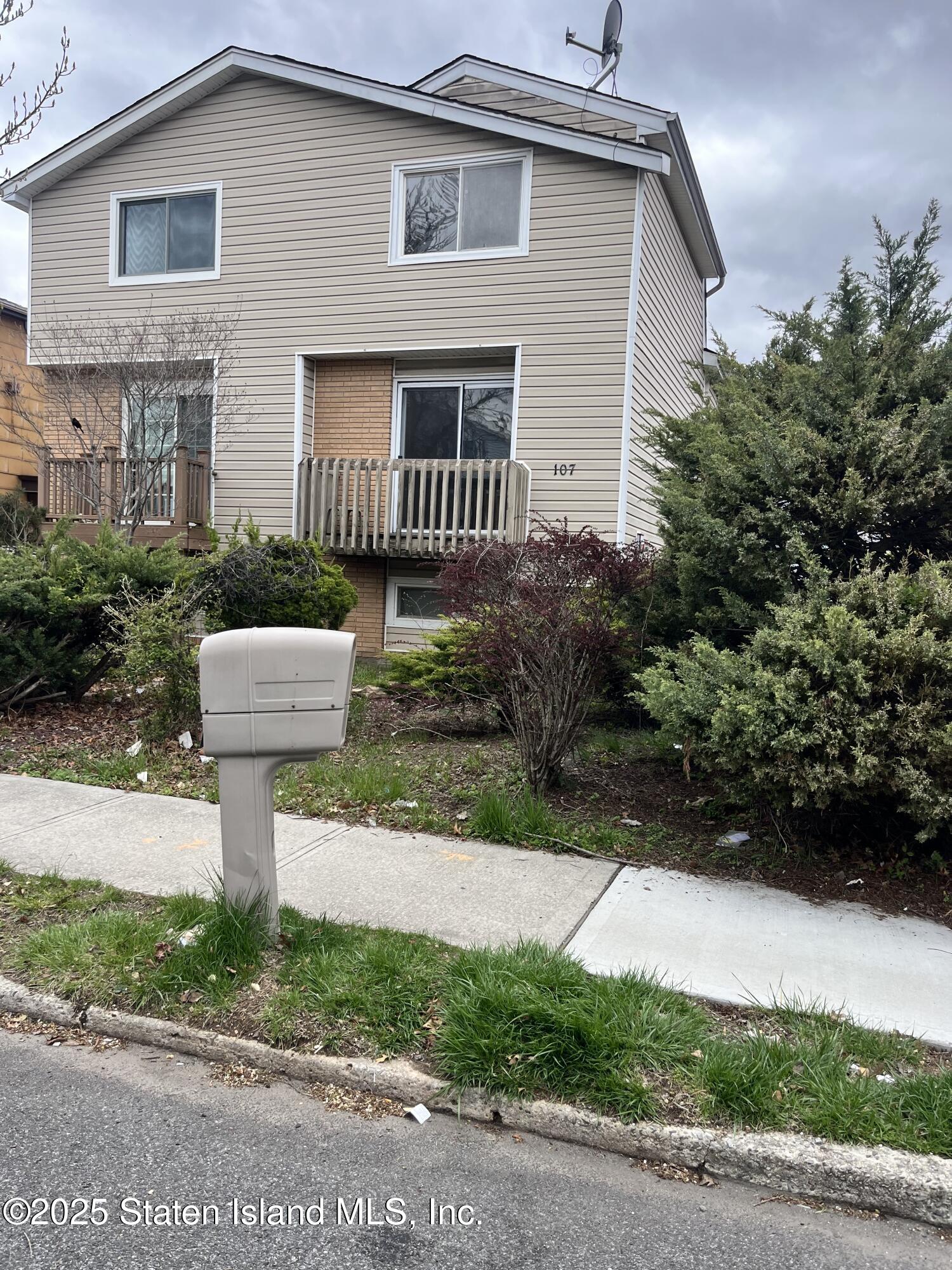 107 Denker Place, Staten Island, New York image 3