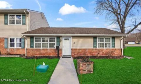 Photo of 2 Haven Drive, Old Bridge, NJ 07747 (MLS # 2501403)