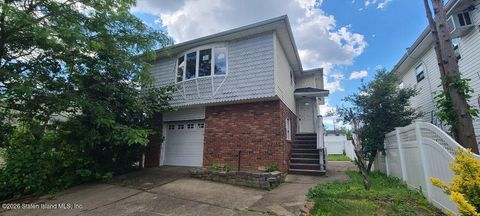 Photo of 434 Genesee Avenue, Staten Island, NY 10312 (MLS # 2603022)