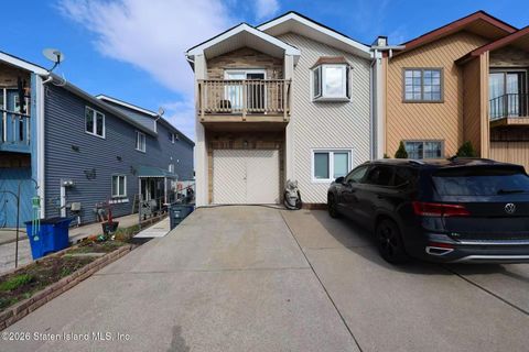 Homes For Sale - 157 Shotwell Avenue<br/> Richmond County, Staten Island, NY 10312