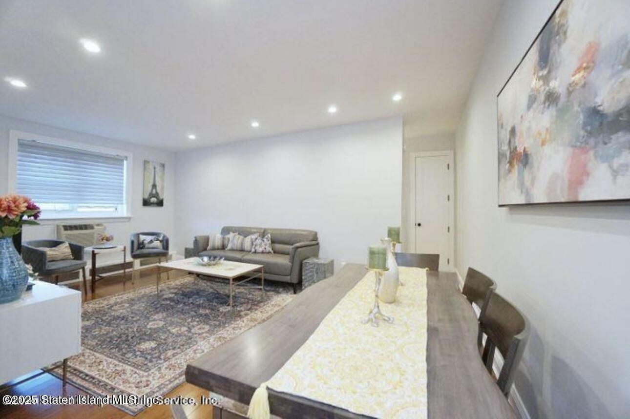 394 Maryland Avenue #3A, Staten Island, New York image 4