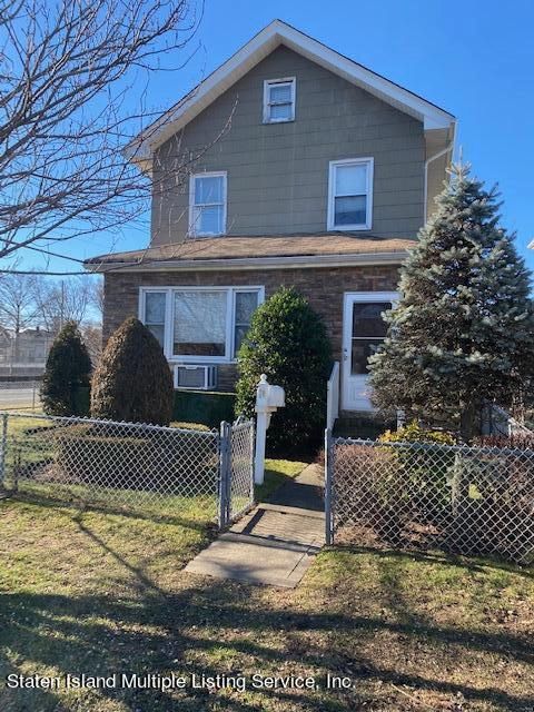 Photo of 78 Hamden Avenue, Staten Island, NY 10306 (MLS # 1160296)
