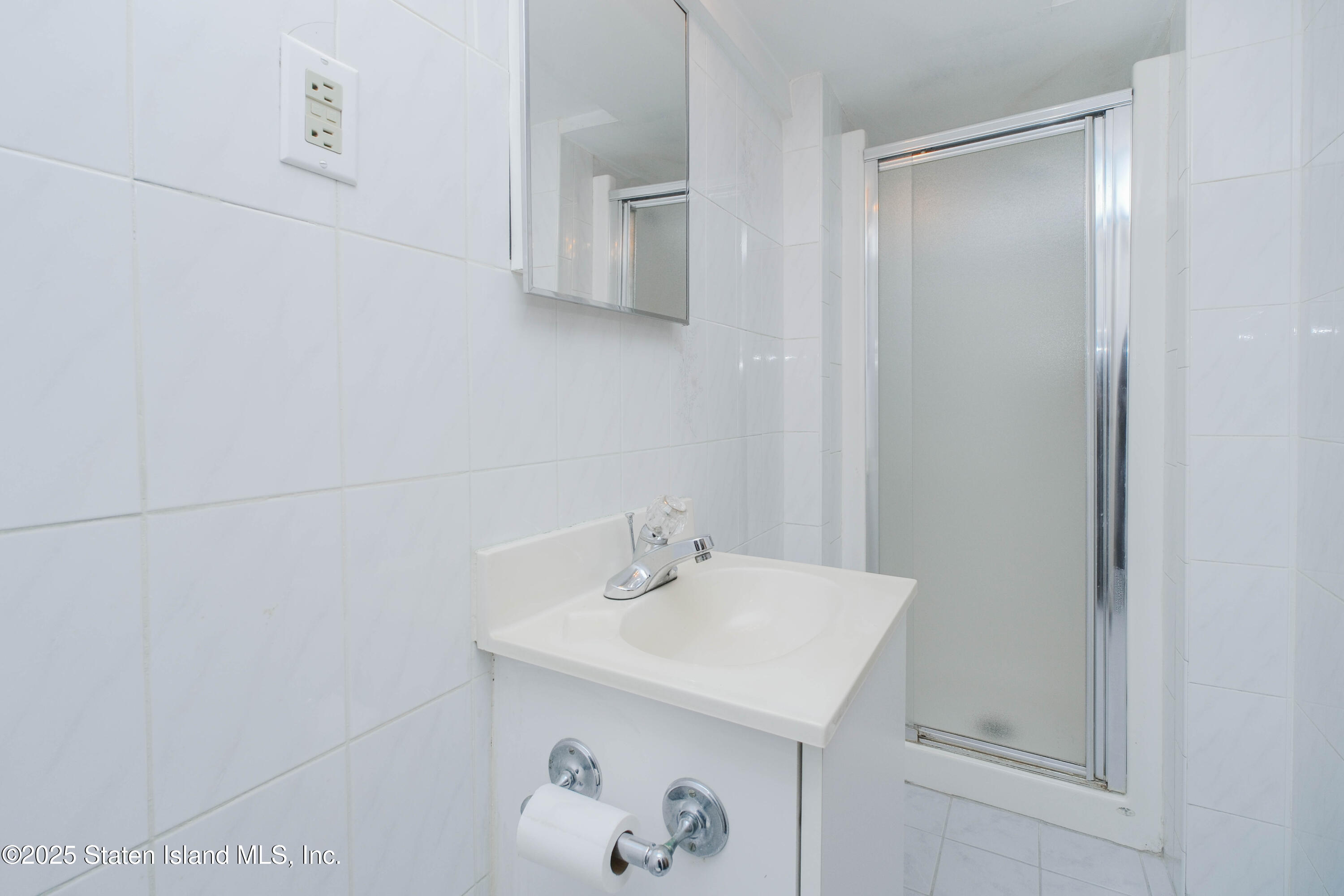 967 Bard Avenue, Staten Island, New York image 27