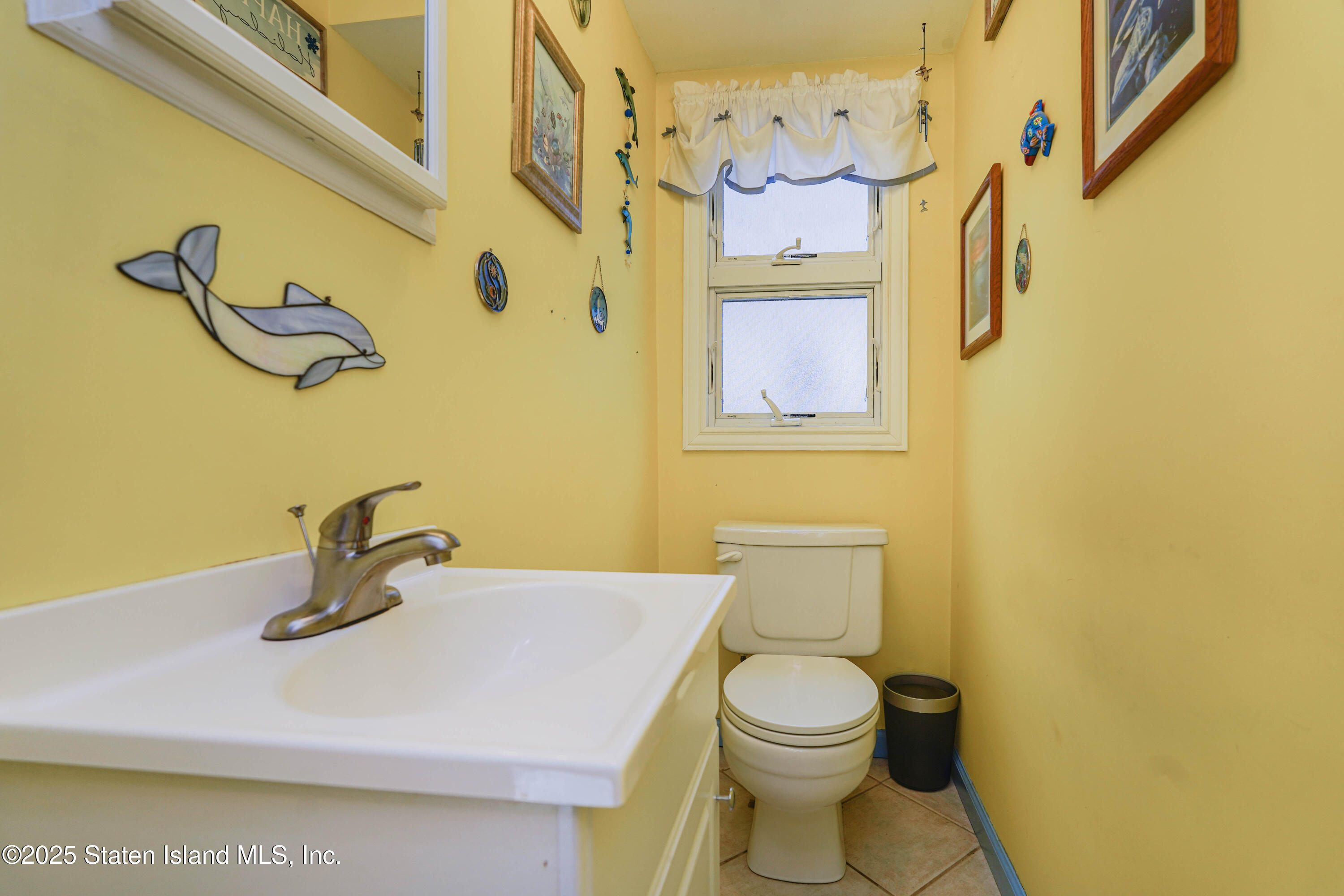 260 Richard Avenue, Staten Island, New York image 8