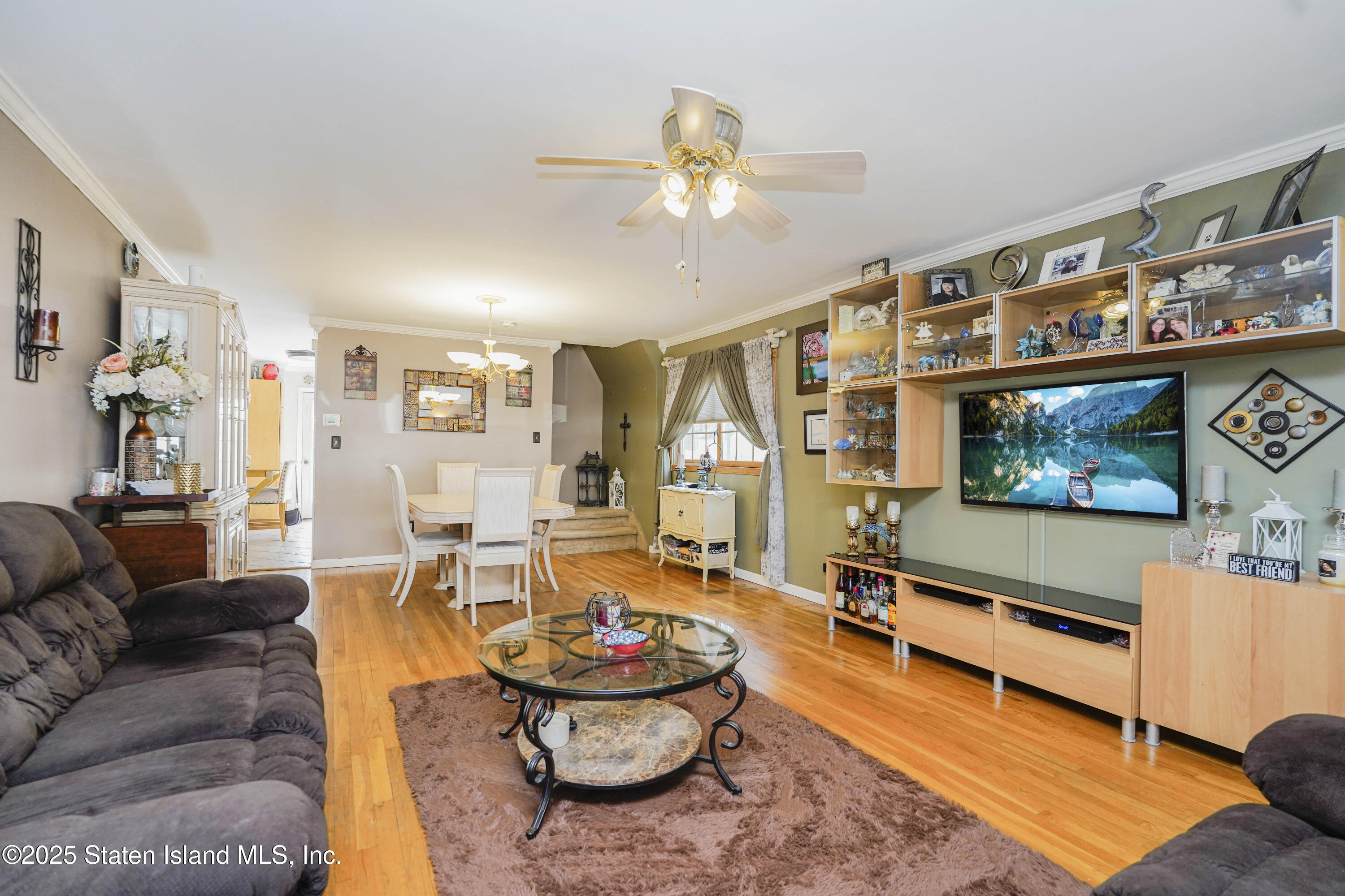 260 Richard Avenue, Staten Island, New York image 3