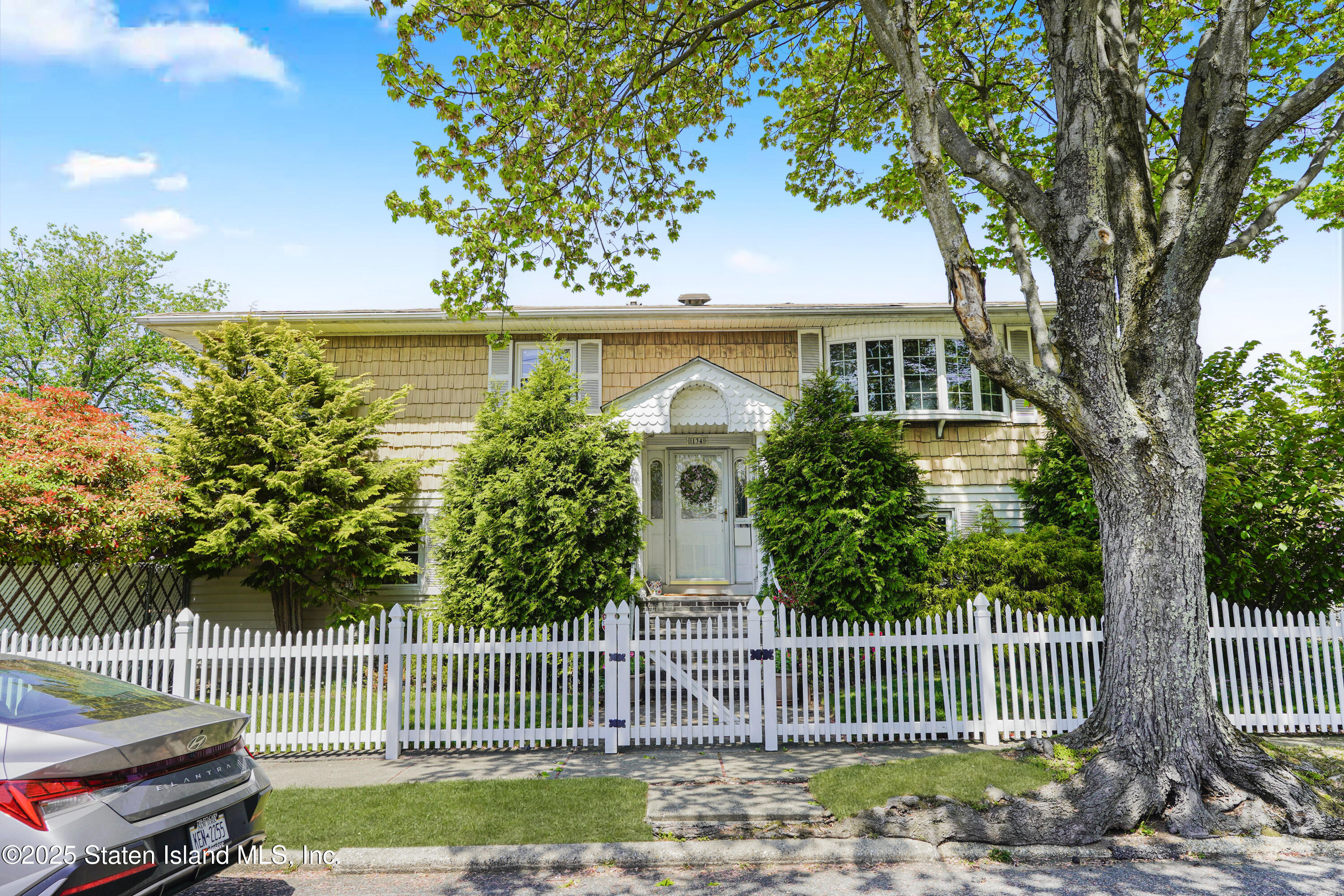 134 Greaves Avenue, Staten Island, New York image 1
